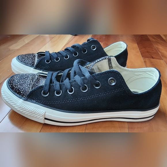 Chuck Taylor All Star Leather Pony Hair Low Top size 7.5 [38 EU] - Picture 4 of 10